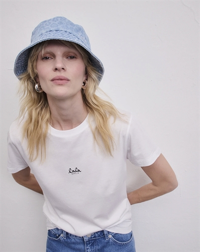 Lala Berlin - Hannah Printed Denim Bøllehat - Washed Blue Leo